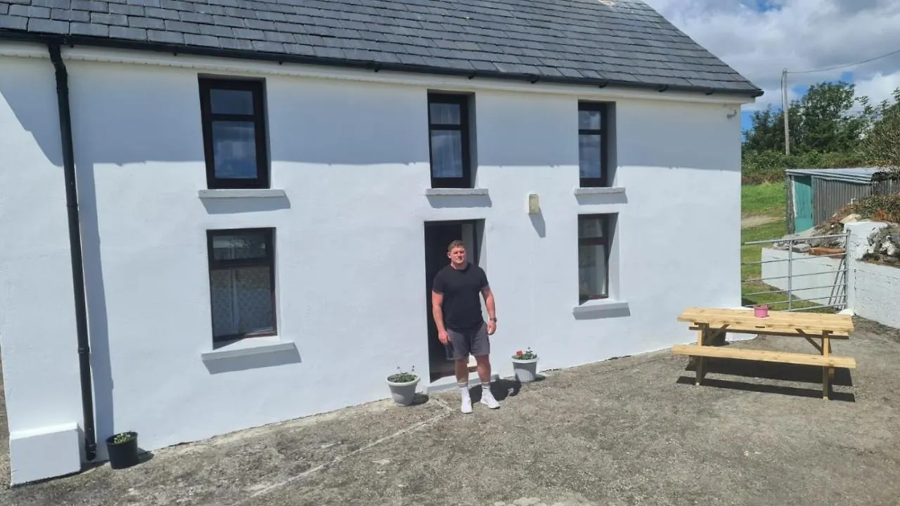 Eileen'S House Cork 0*,